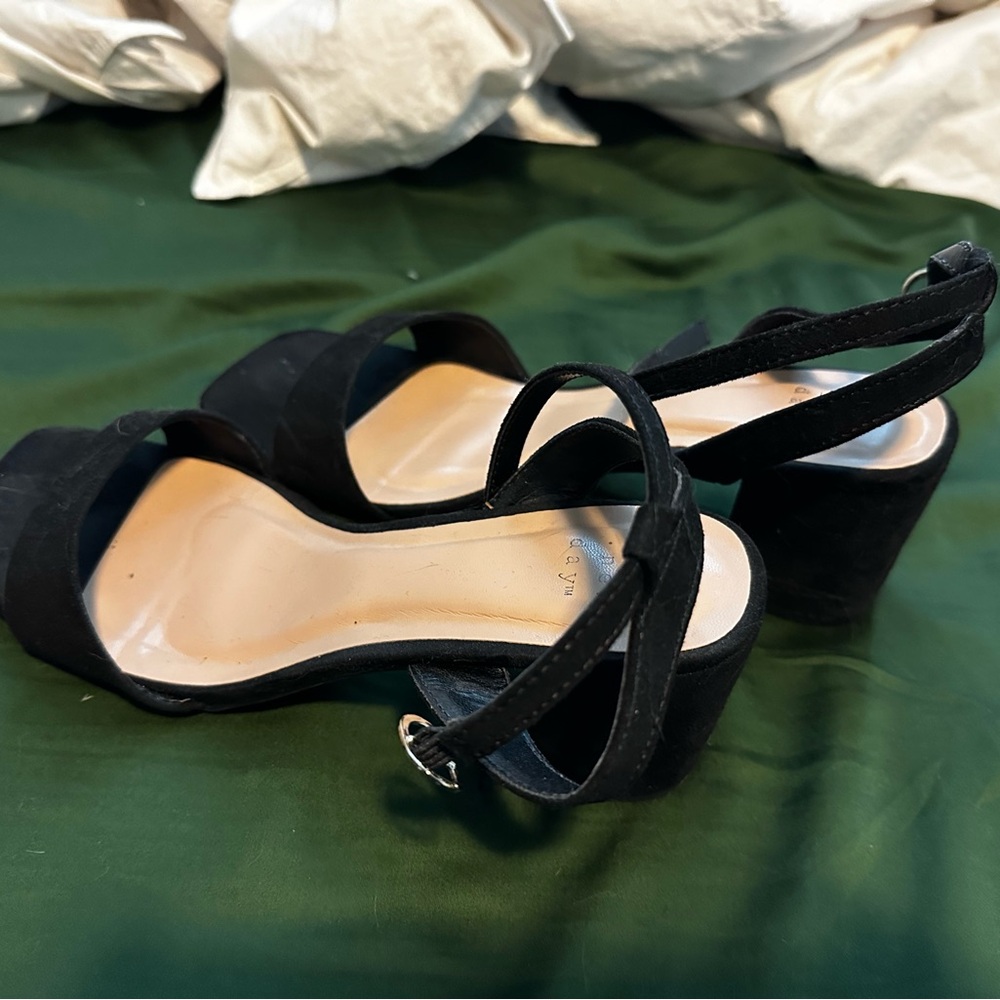 Black Chunky Heels